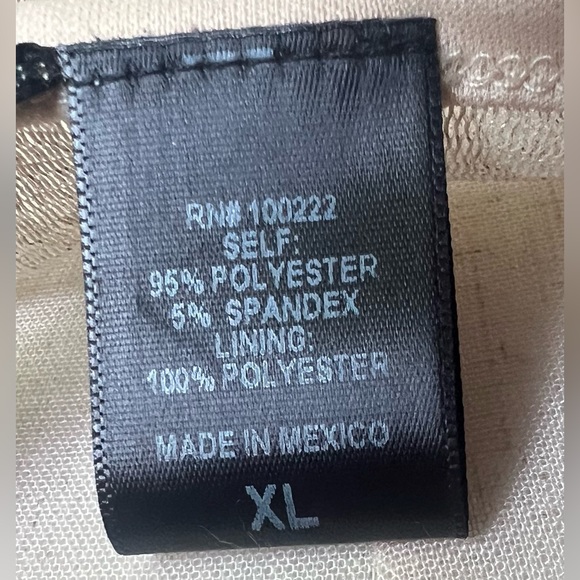 LUNA CHIX DESIGNED IN L.A NWT METALLIC SHIMMER MIDI DRESS - Picture 8 of 9